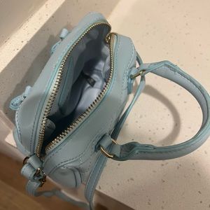 Mini blue cross body bag !